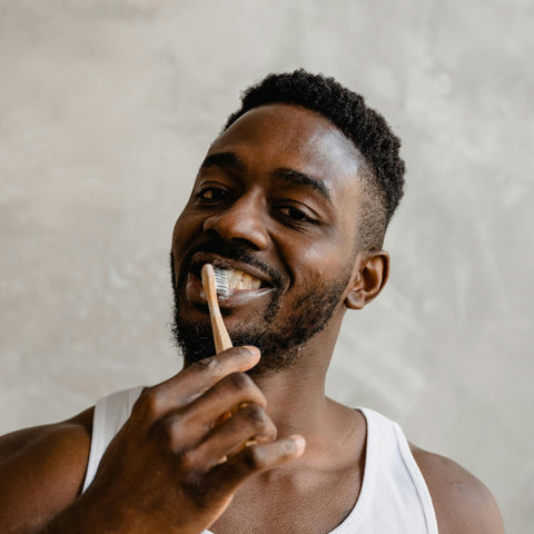 Zahnpflege mit Xylit, Zahnpasta, Xyligel, Bonbons, Blümchen