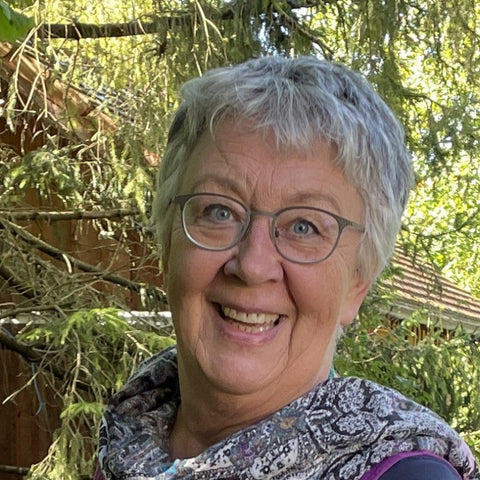  Elisabeth Zehetbauer, fröhlich lachend