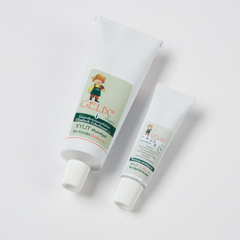 Gelix-Xyligel Erdbeere Geschmack zuckerfreies Mundgel, in zwei Tubengrößen, Produktbild