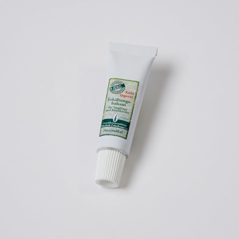 Eine Tube Erkältungsbalsam, Produktbild