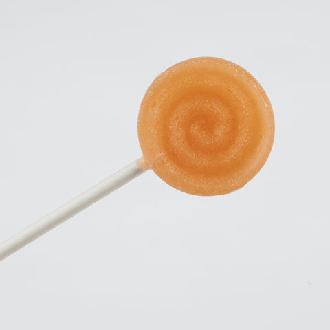 Xylit Lolli Aprikosen Geschmack, runder flacher Lutscher mit erhabener Spiralform, Produktbild