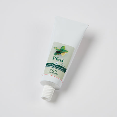 Xylit-Zahnpasta Pfezi, Pfefferminz-Zitronen Geschmack in der Tube, Produktbild